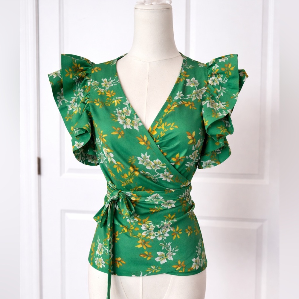Yaya & Co Green Floral Ruffle Sleeve Wrap Top | NWT | Size L